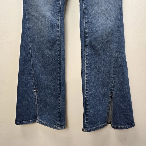 Good American Flare Twisted Split Hem Denim Jeans Size 6/28 - Picture 4 of 10